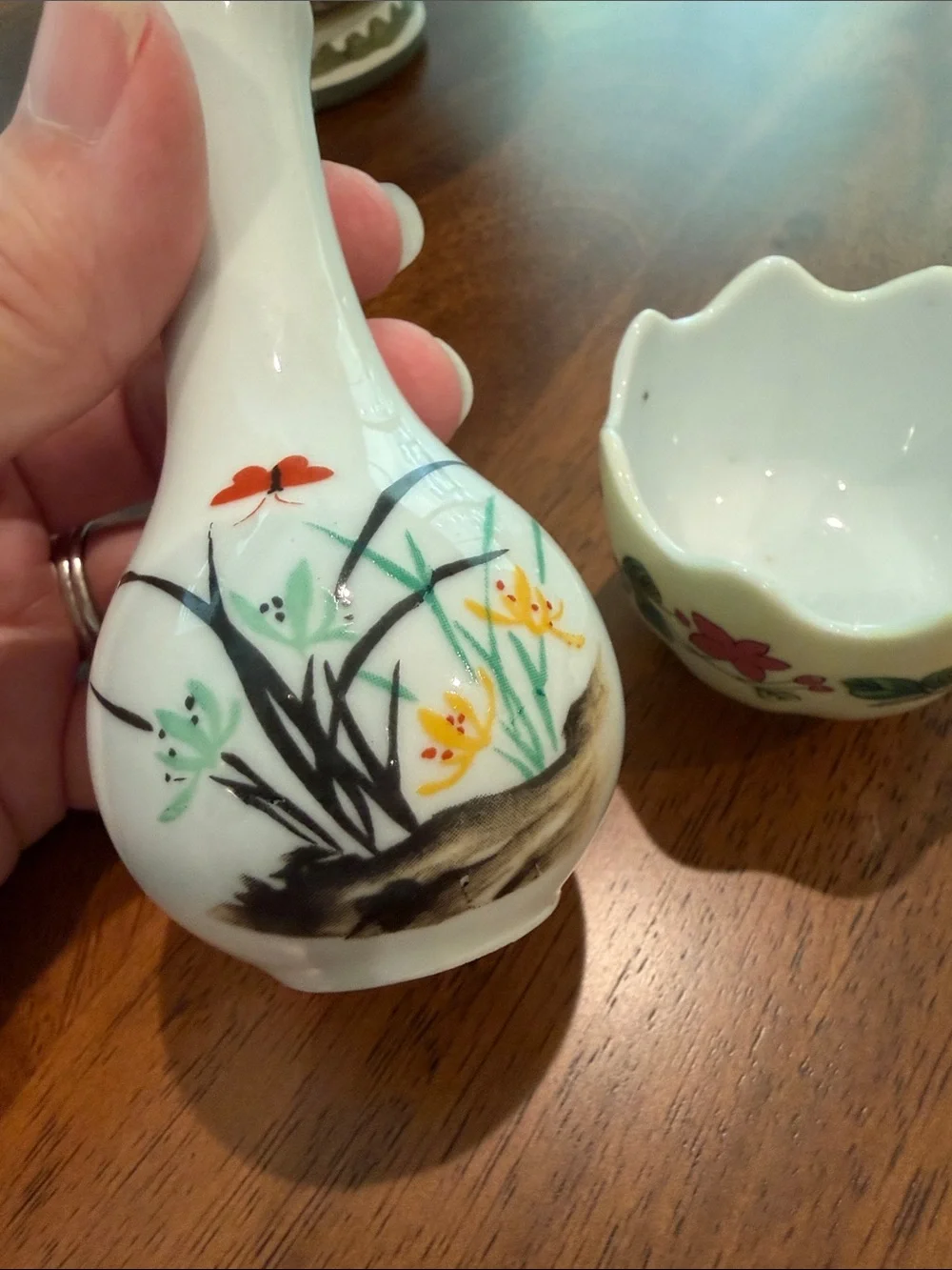 White Ceramic Floral Bud Vase with Scalloped Dish - Hand-Painted Design